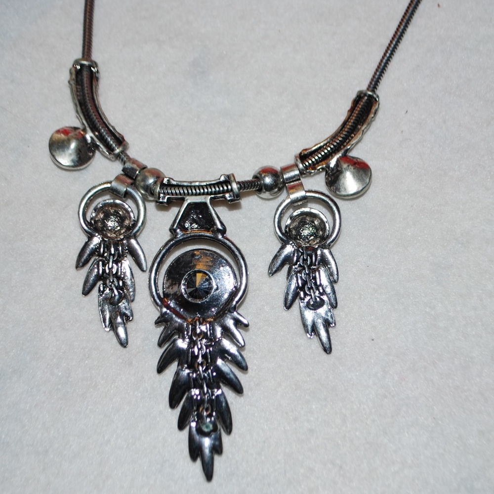 Silver & Crystal Dramatic Necklace & Earrings - Picture 5 of 8